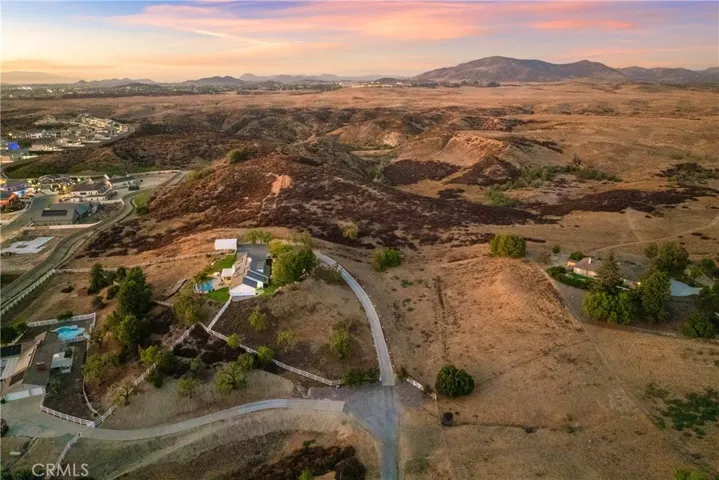 39585 Avenida Lynell, Temecula, California 92591