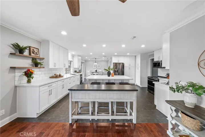 39585 Avenida Lynell, Temecula, California 92591