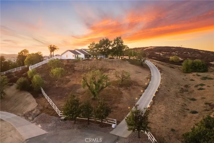 39585 Avenida Lynell, Temecula, California 92591