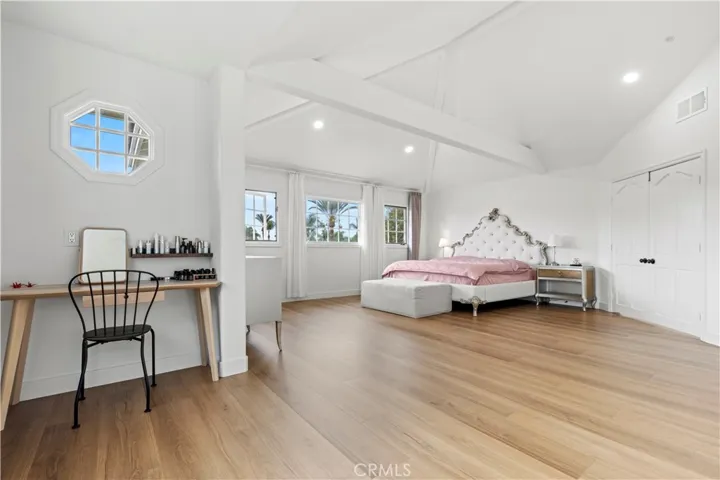 184 S Trish Court, Anaheim Hills, California 92808