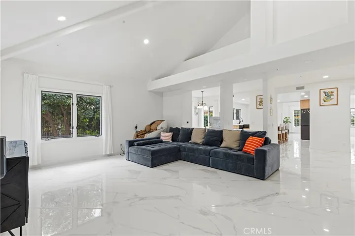 184 S Trish Court, Anaheim Hills, California 92808