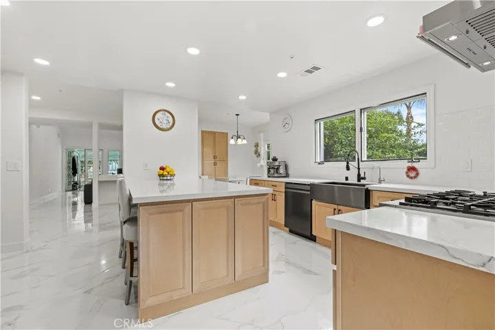 184 S Trish Court, Anaheim Hills, California 92808