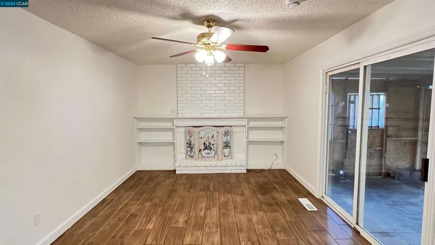 2403 Dover Way, Pittsburg, California 94565