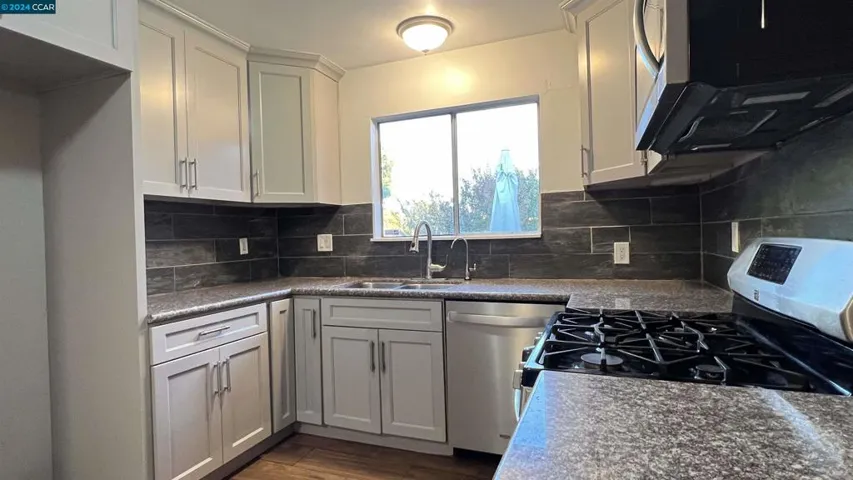 2403 Dover Way, Pittsburg, California 94565