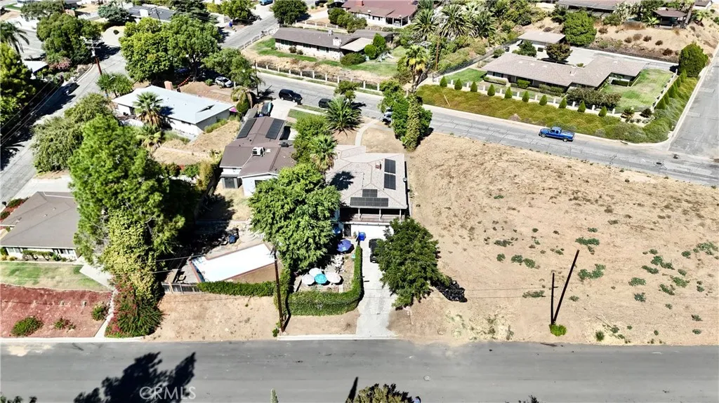 263 E Hill Drive, San Bernardino, California 92404 home-pic-1