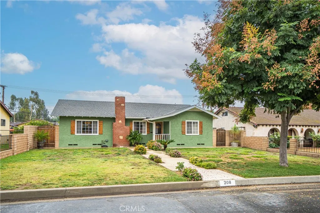 208 E 3rd Street, San Dimas, California 91773 home-pic-0