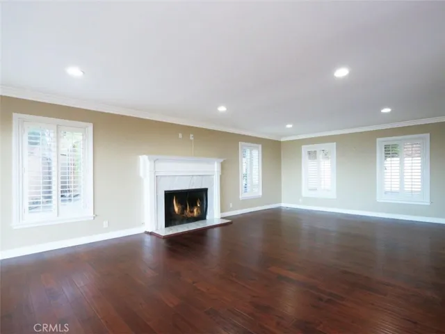 Living room with fireplace