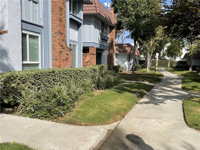 11262 Fripps Way, Cypress, California 90630
