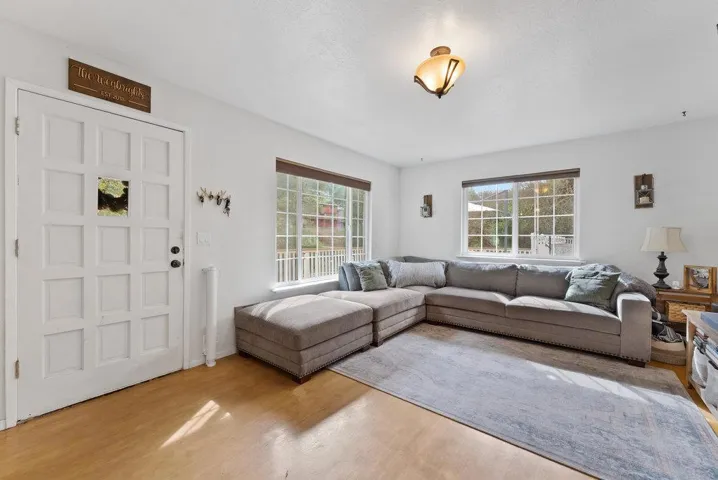 328 White, Watsonville, California 95076