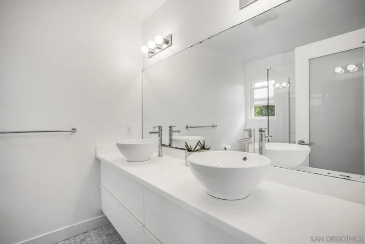 Primary Bath/Spa