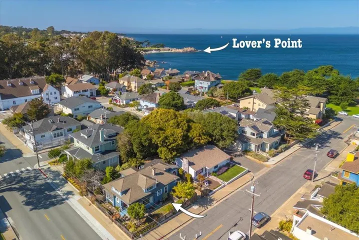 402 Central Avenue, Pacific Grove, California 93950