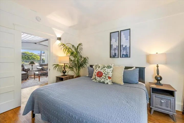 402 Central Avenue, Pacific Grove, California 93950