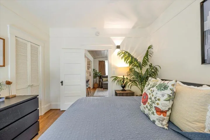 402 Central Avenue, Pacific Grove, California 93950