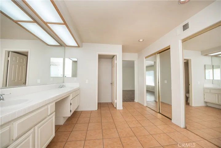 28010 Blackberry Way, Yorba Linda, California 92887
