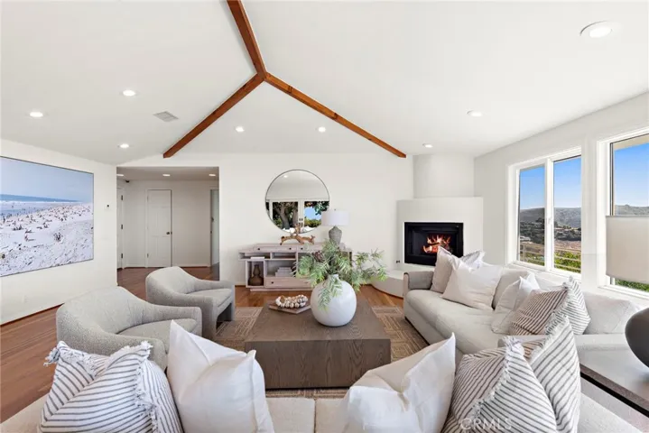 1401 Bounty Way, Laguna Beach, California 92651