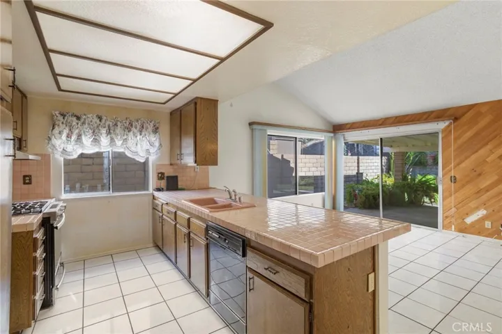 7408 E Calle Durango, Anaheim Hills, California 92808