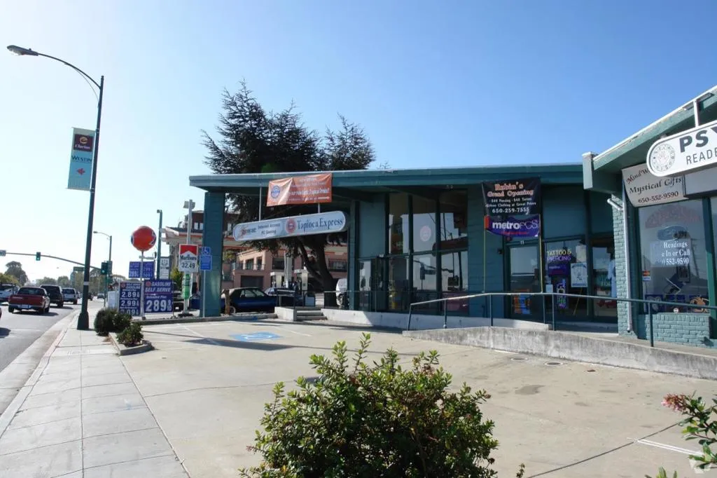 9 El Camino Real A