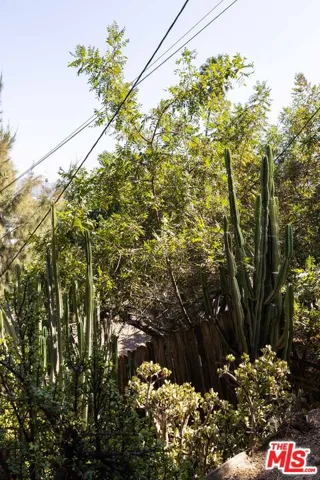 248 Furness Avenue, Los Angeles, California 90042