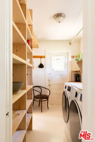 248 Furness Avenue, Los Angeles, California 90042