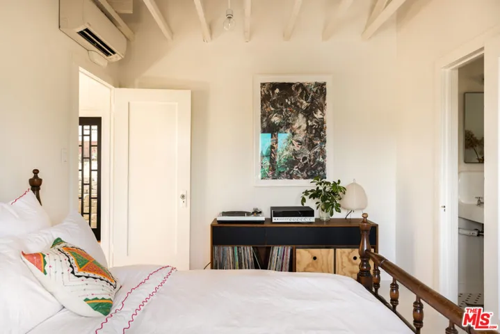 248 Furness Avenue, Los Angeles, California 90042