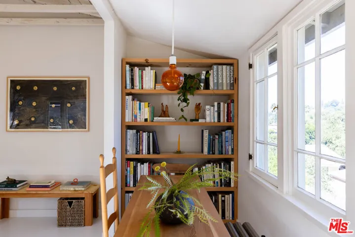 248 Furness Avenue, Los Angeles, California 90042