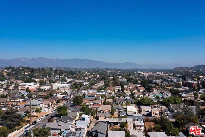 248 Furness Avenue, Los Angeles, California 90042