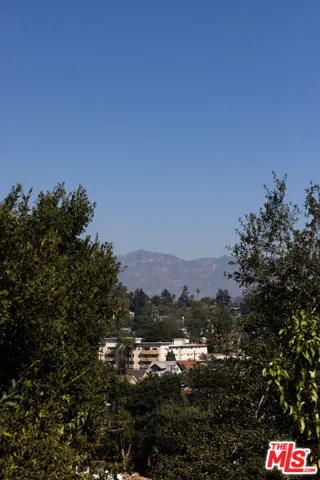 248 Furness Avenue, Los Angeles, California 90042