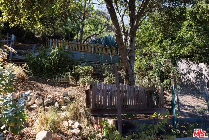 248 Furness Avenue, Los Angeles, California 90042