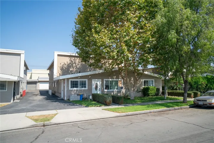 2119 E Westport Drive, Anaheim, California 92806