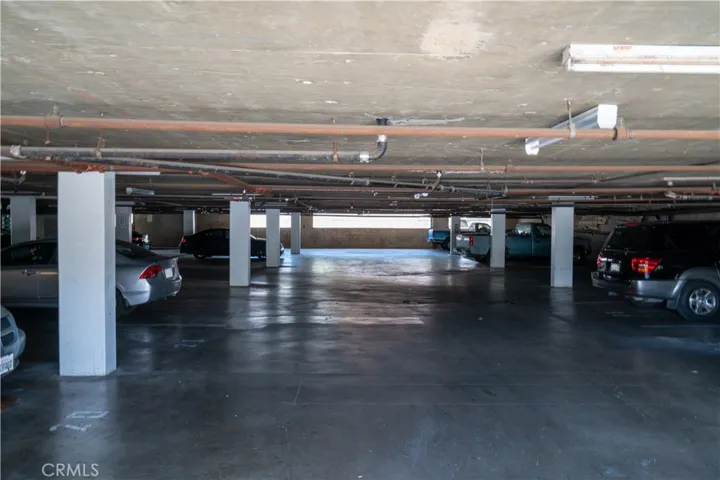 520 E Walnut Street, Santa Ana, California 92701
