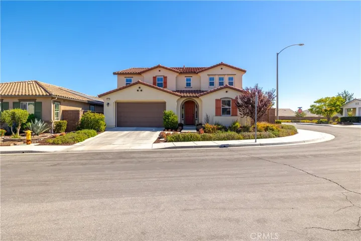 29222 Royal Aberdeen, Lake Elsinore, California 92530