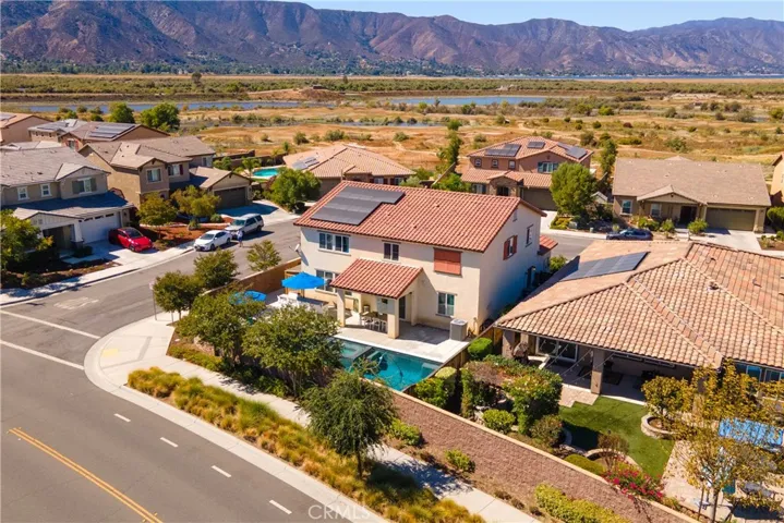 29222 Royal Aberdeen, Lake Elsinore, California 92530