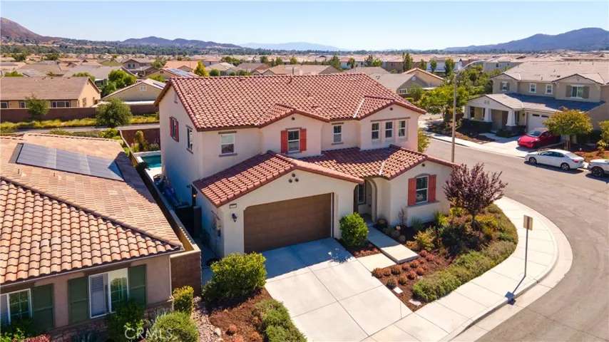 29222 Royal Aberdeen, Lake Elsinore, California 92530