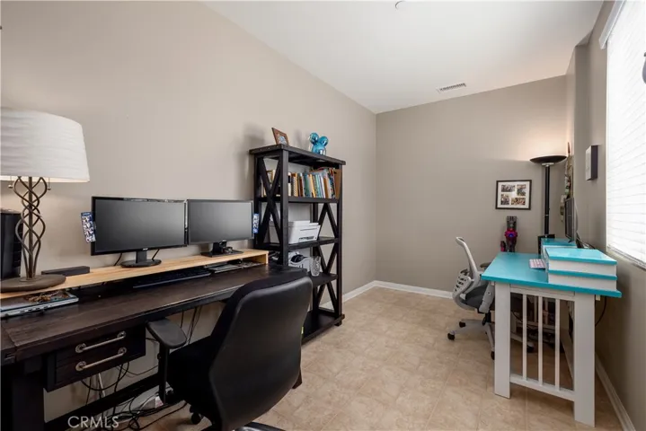 29222 Royal Aberdeen, Lake Elsinore, California 92530