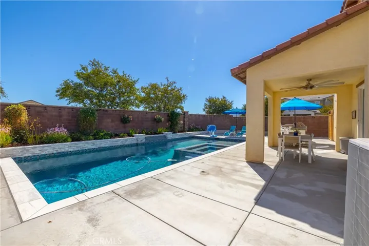 29222 Royal Aberdeen, Lake Elsinore, California 92530