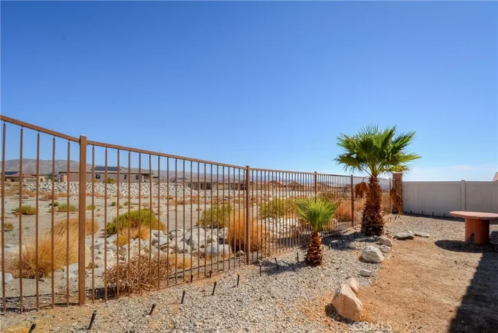 62466 N Starcross Drive, Desert Hot Springs, California 92240