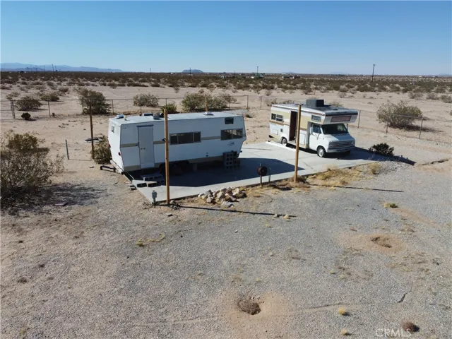 1188 Mile Square Road, Joshua Tree, California 92252