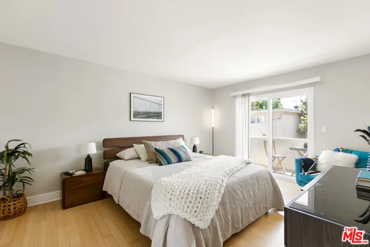 1535 Granville Avenue 107, Los Angeles, California 90025