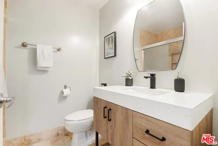 1535 Granville Avenue 107, Los Angeles, California 90025