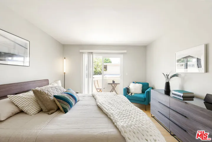 1535 Granville Avenue 107, Los Angeles, California 90025