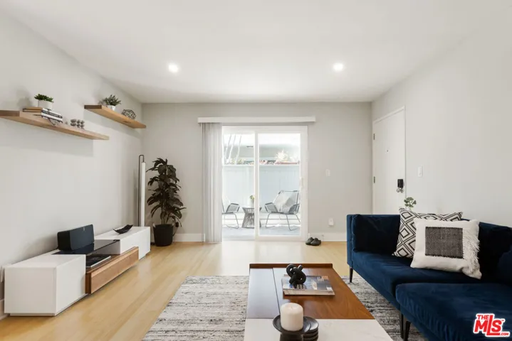 1535 Granville Avenue 107, Los Angeles, California 90025