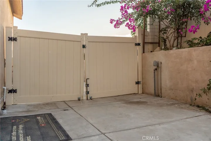 154 Coyote Court, Calimesa, California 92320