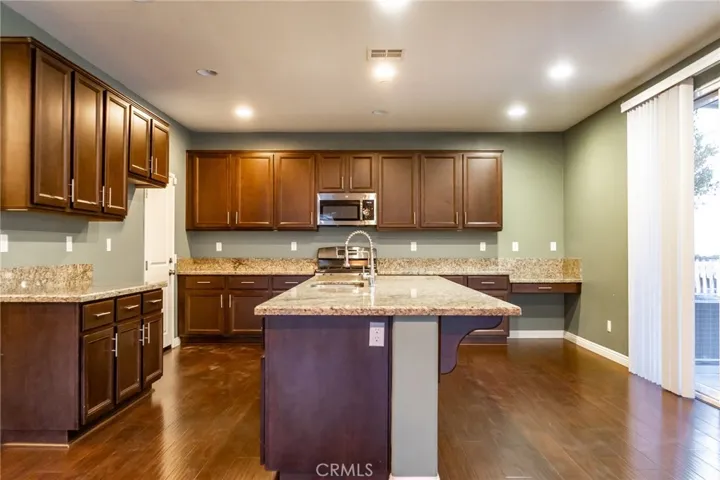 154 Coyote Court, Calimesa, California 92320