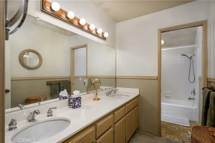Hall Bathroom