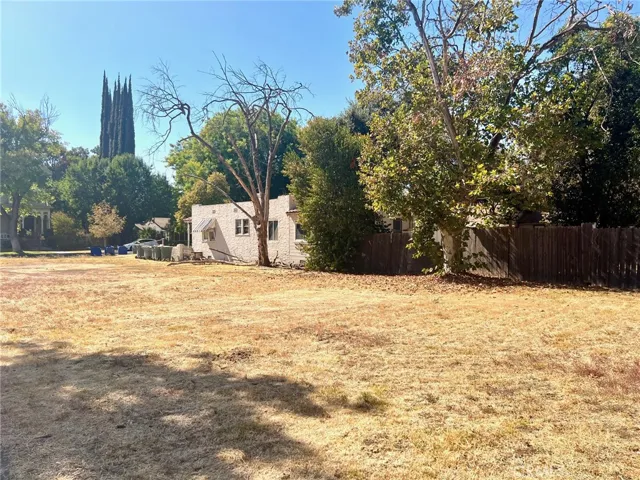 415 W 25th Street, Merced, California 95340