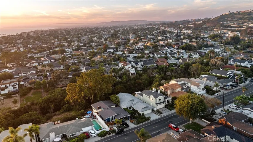 150 W Avenida San Antonio, San Clemente, California 92672