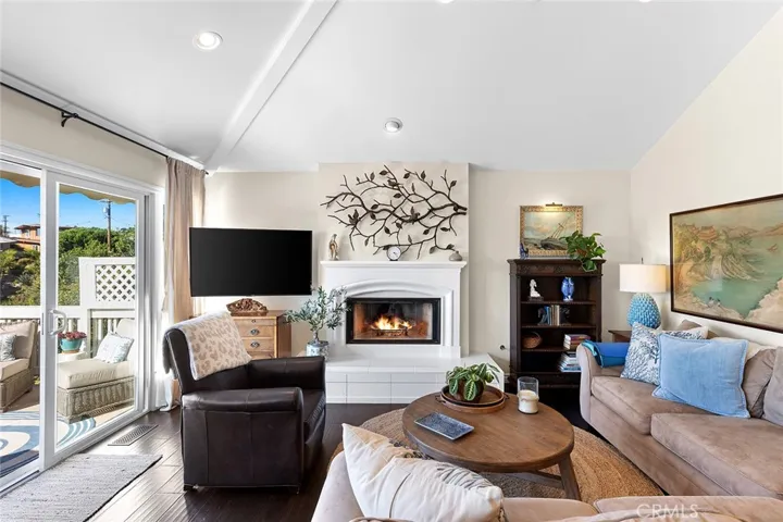 150 W Avenida San Antonio, San Clemente, California 92672