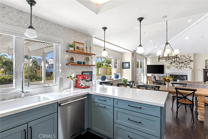 150 W Avenida San Antonio, San Clemente, California 92672