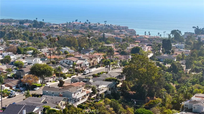 150 W Avenida San Antonio, San Clemente, California 92672