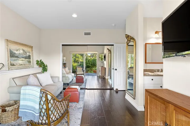 150 W Avenida San Antonio, San Clemente, California 92672